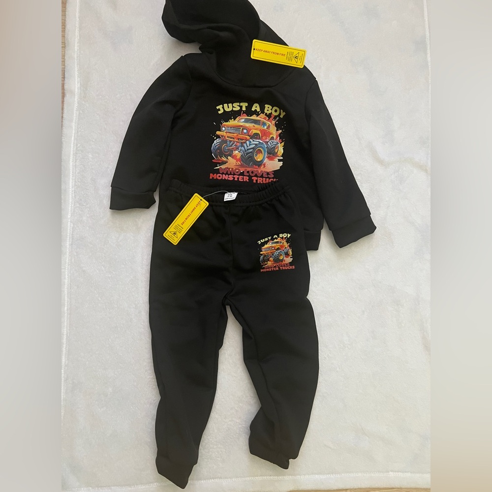 SHEIN Black Monster Truck Kids Matching Set